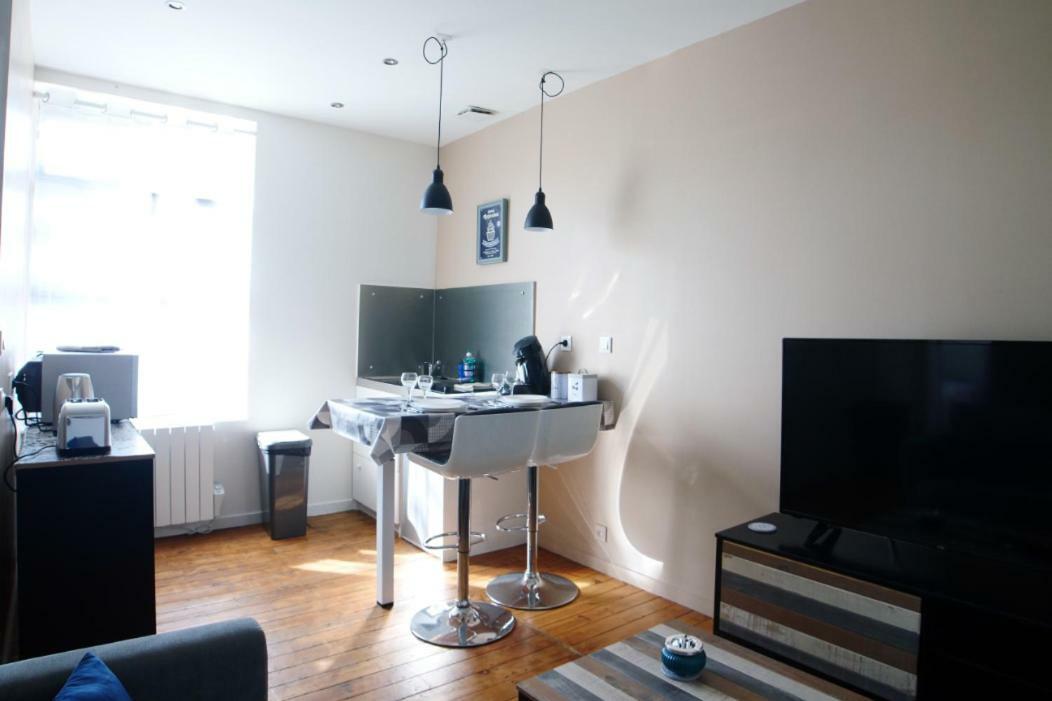 Appartement T2 de charme N3 Valenciennes Netflix, Wifi, à Aulnoy-lez-Valenciennes Extérieur photo